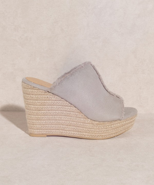 Bliss Distressed Linen Wedge