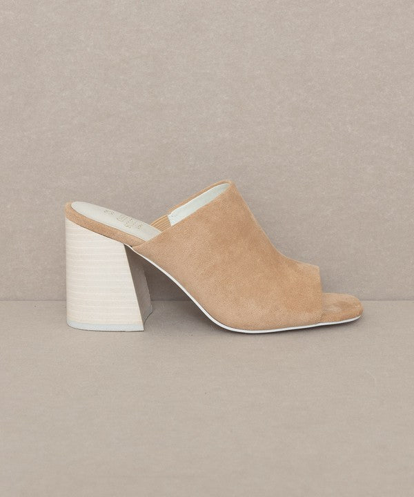 Kathleen Block Heel