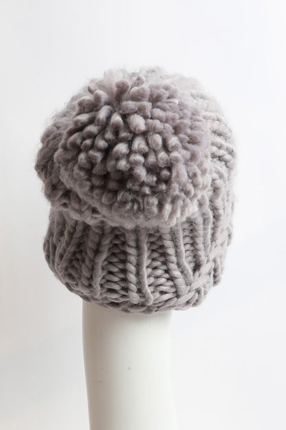 Soft Chunky Cable Knit Beanie - Gray