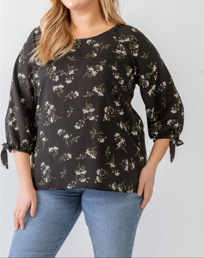 Beautifully Sized Floral Round Neck Blouse