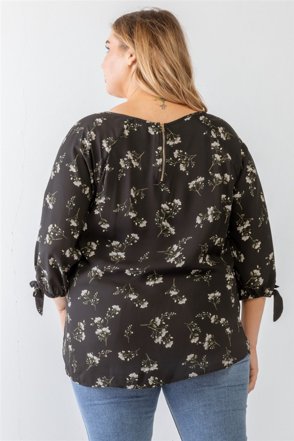 Beautifully Sized Floral Round Neck Blouse